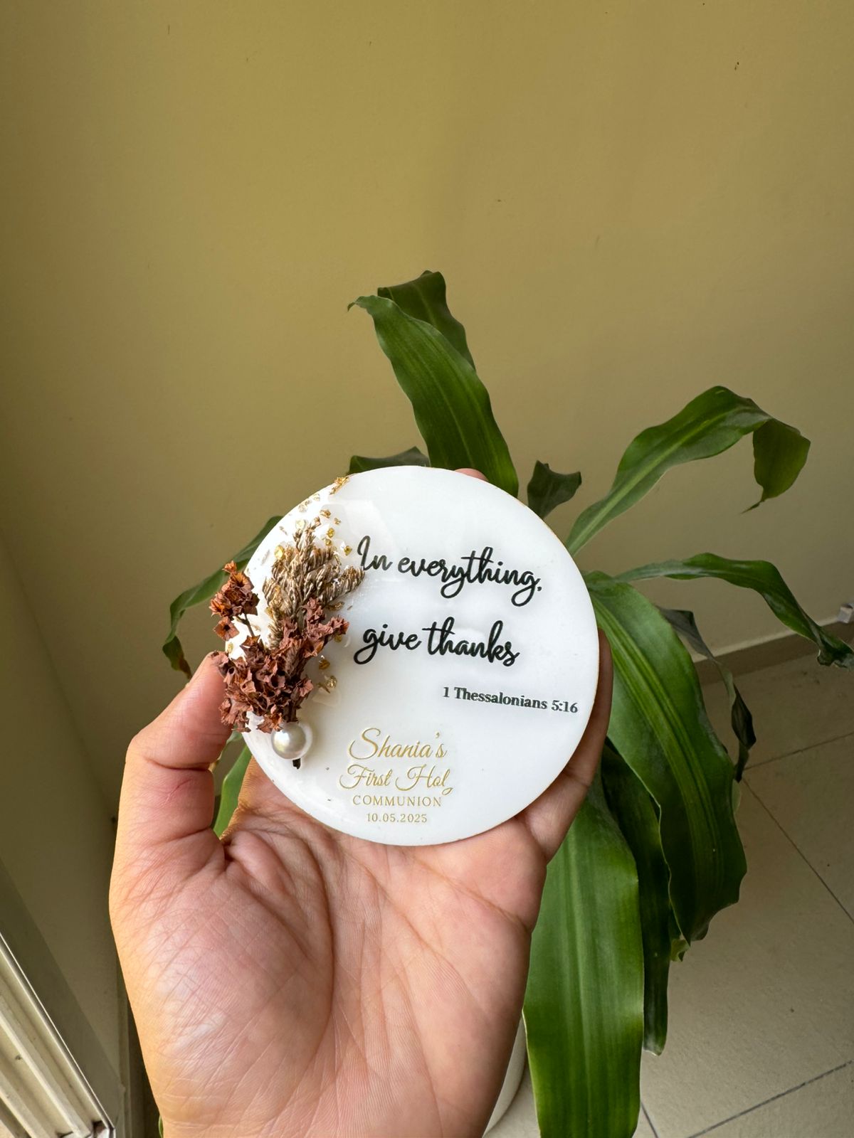 Acrylic with resin coating favors