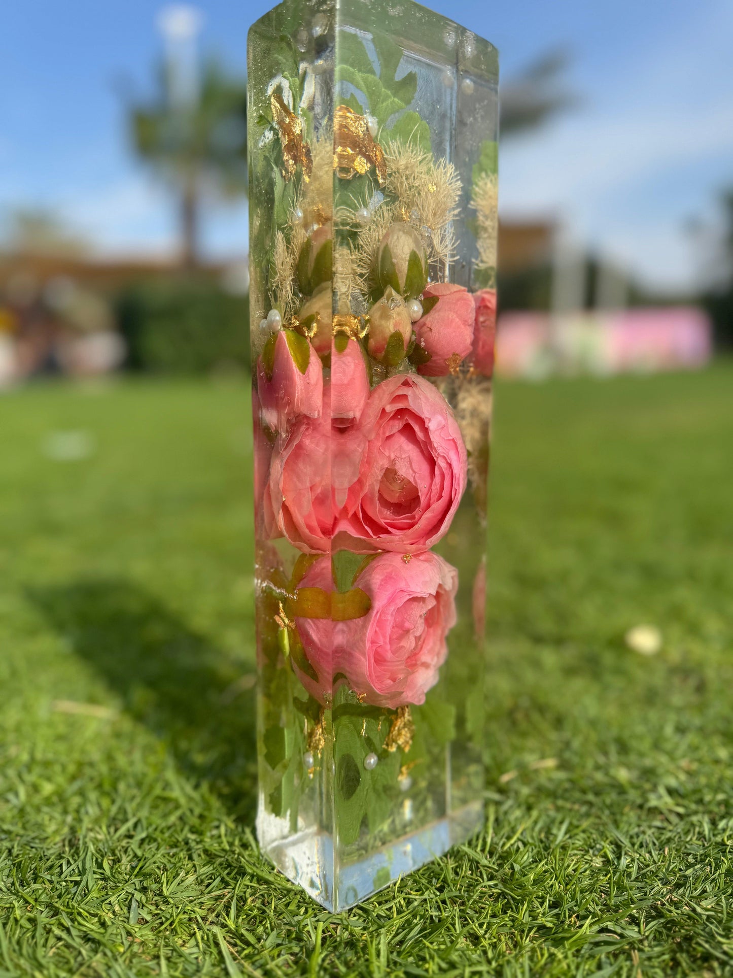 Flower Preservation in Resin Rectangle Block
