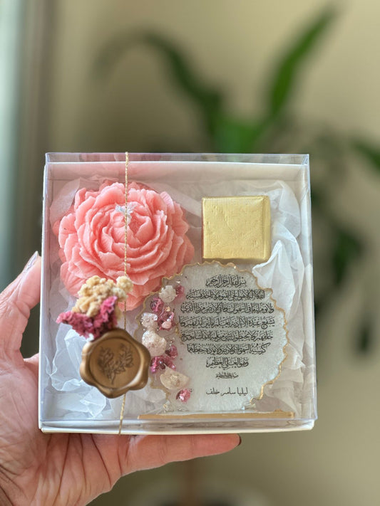 Resin Magnet & Scented Candle Hamper
